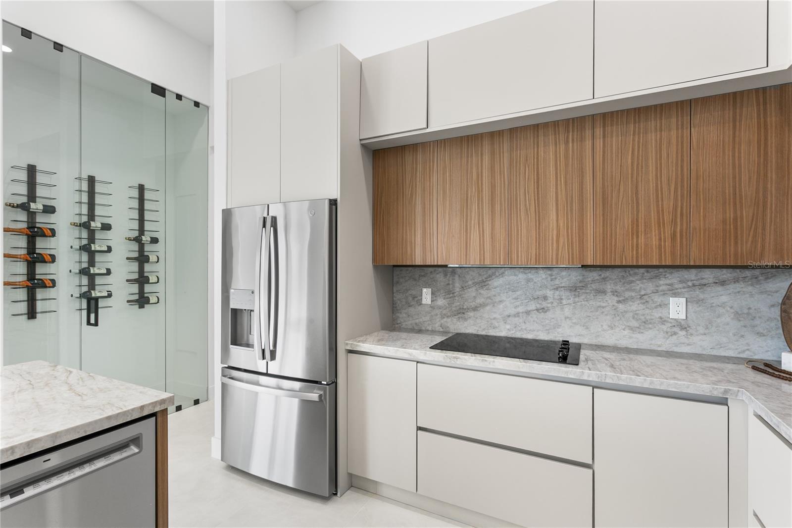 Image 17 of 47 For 3300 1st Terrace