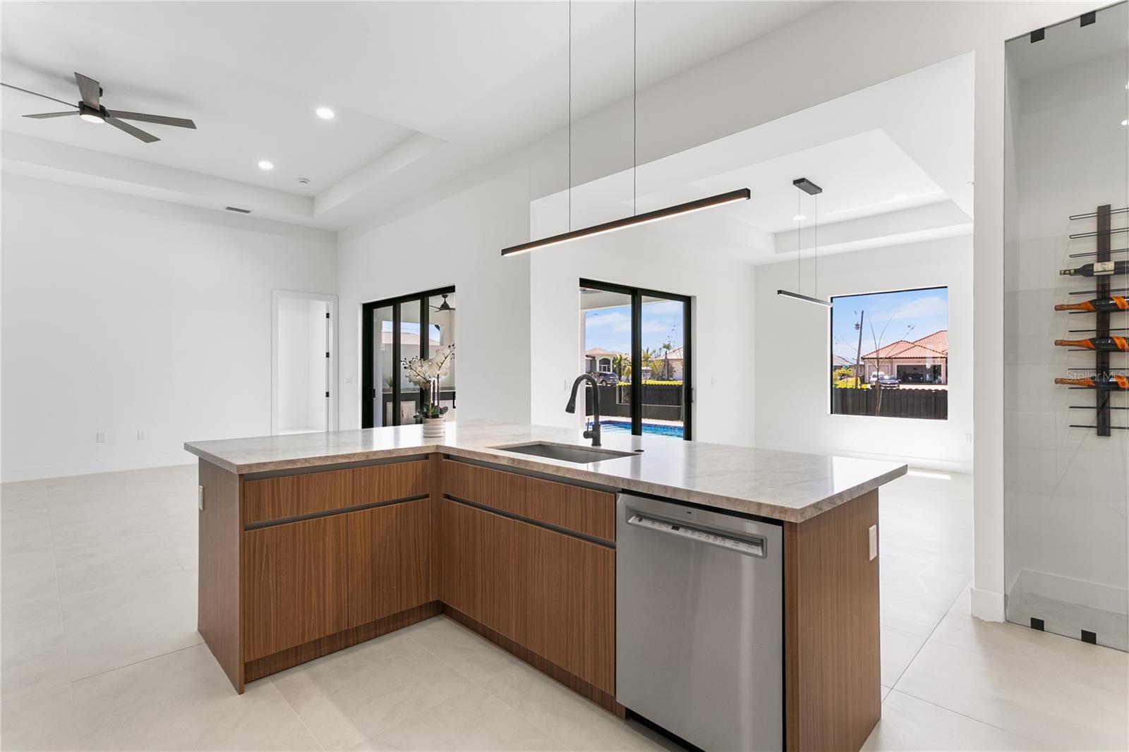 Image 18 of 47 For 3300 1st Terrace