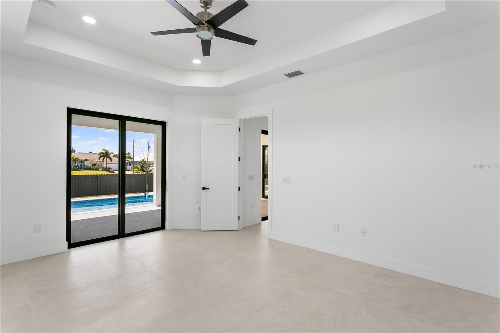 Image 30 of 47 For 3300 1st Terrace