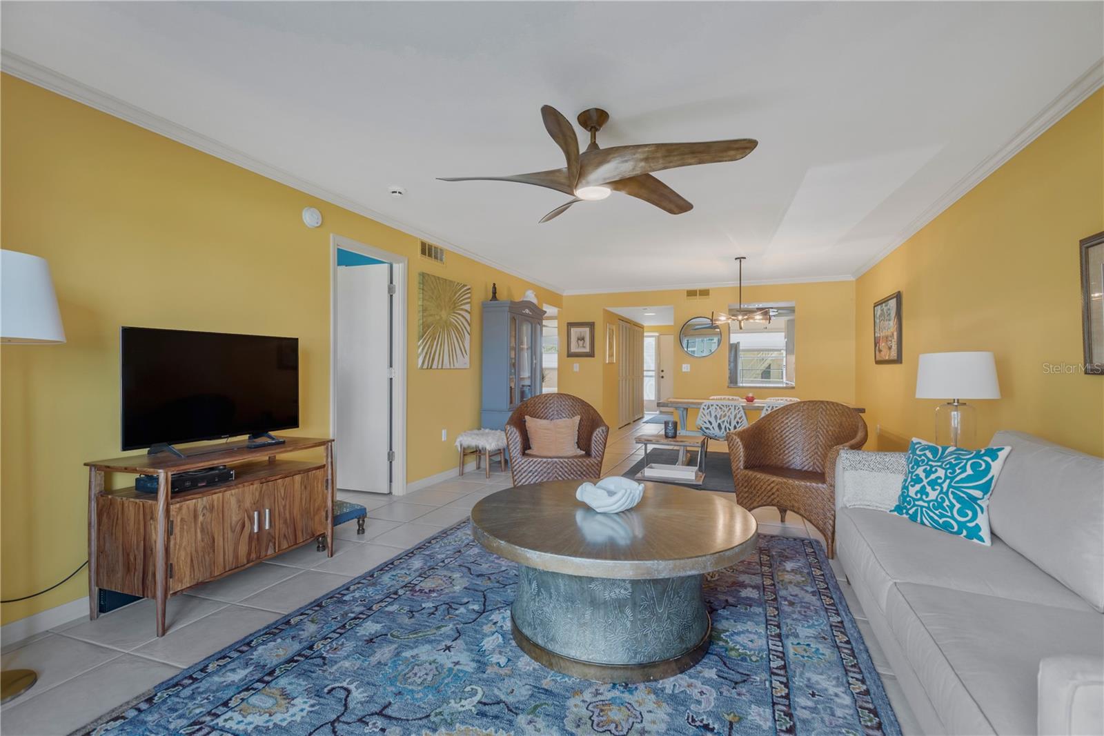 Image 13 of 52 For 1650 1st Avenue W 106b