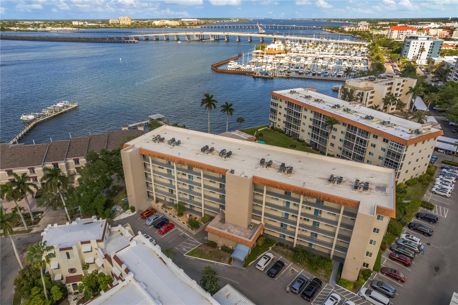 Image 44 of 52 For 1650 1st Avenue W 106b