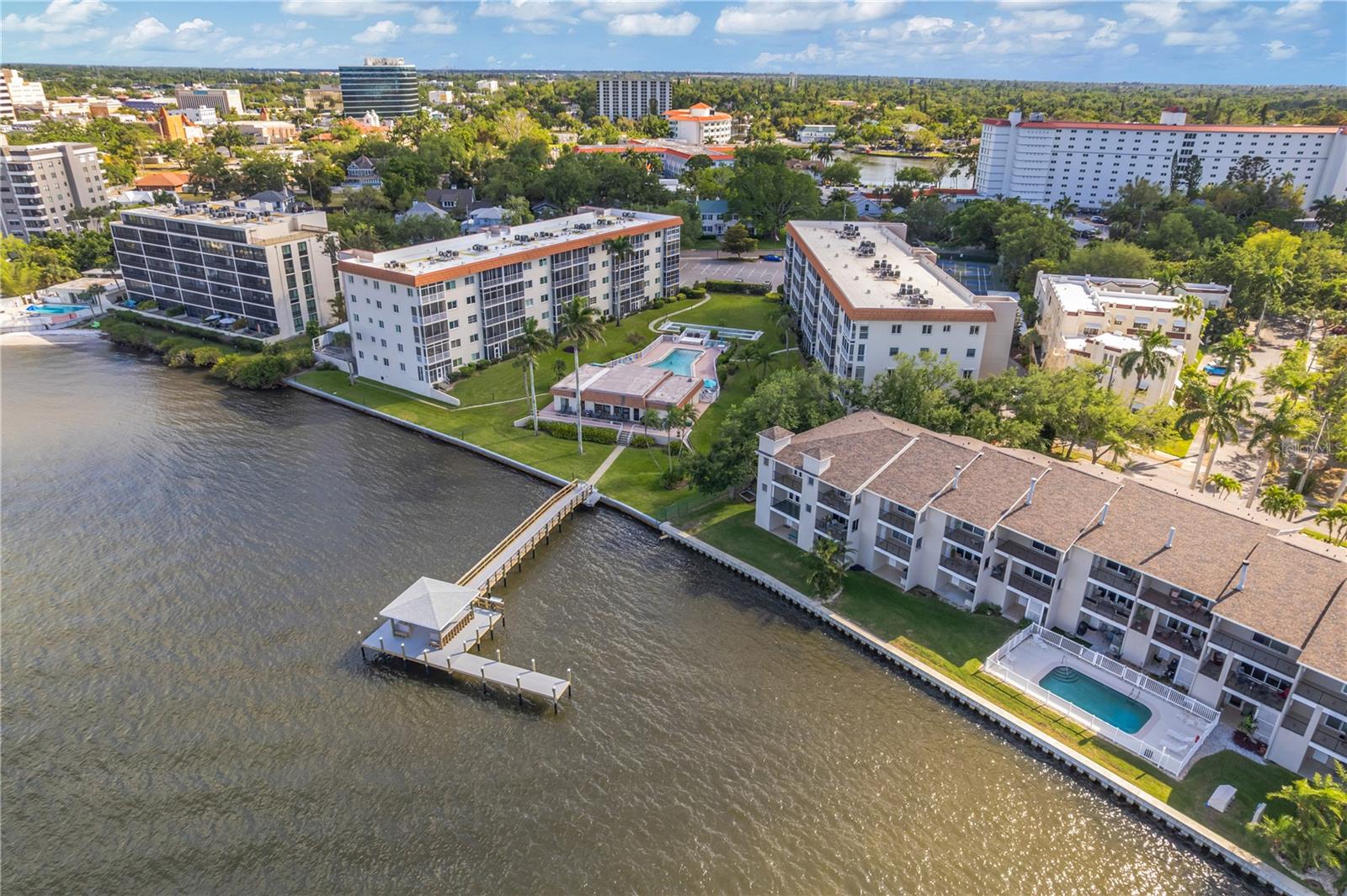 Image 46 of 52 For 1650 1st Avenue W 106b