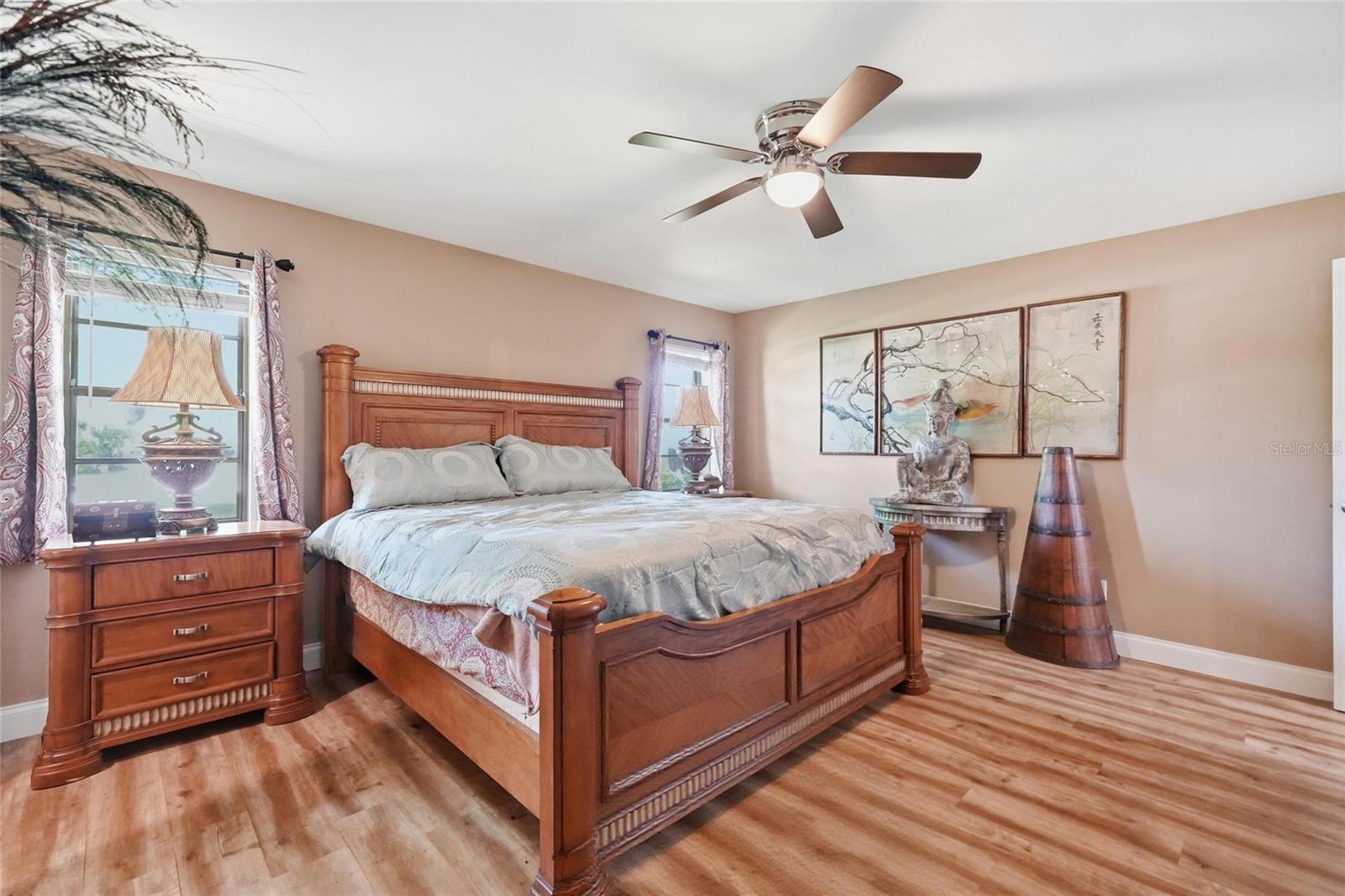 Image 14 of 35 For 7101 Fairway Bend Circle