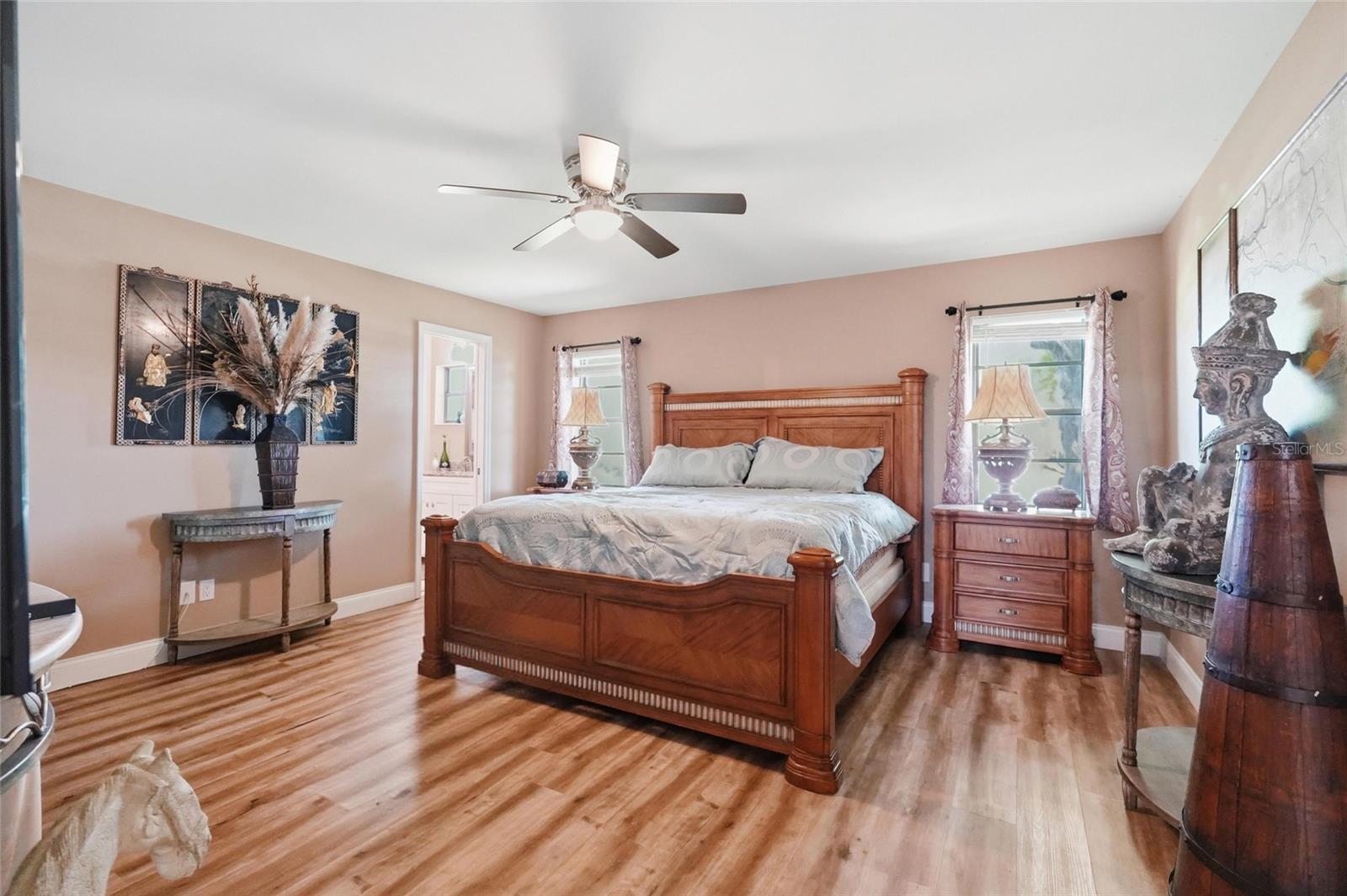 Image 15 of 35 For 7101 Fairway Bend Circle