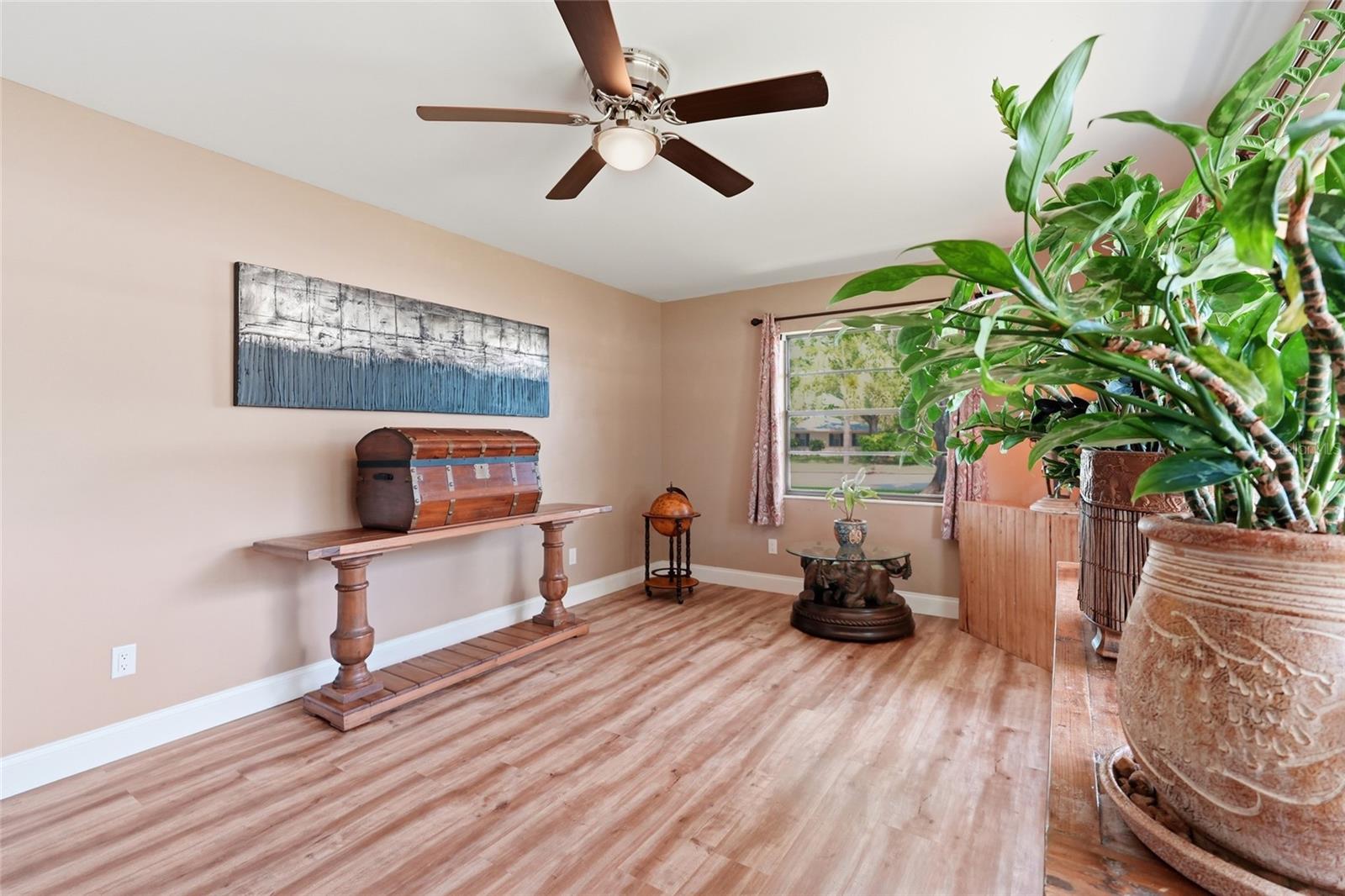 Image 20 of 35 For 7101 Fairway Bend Circle