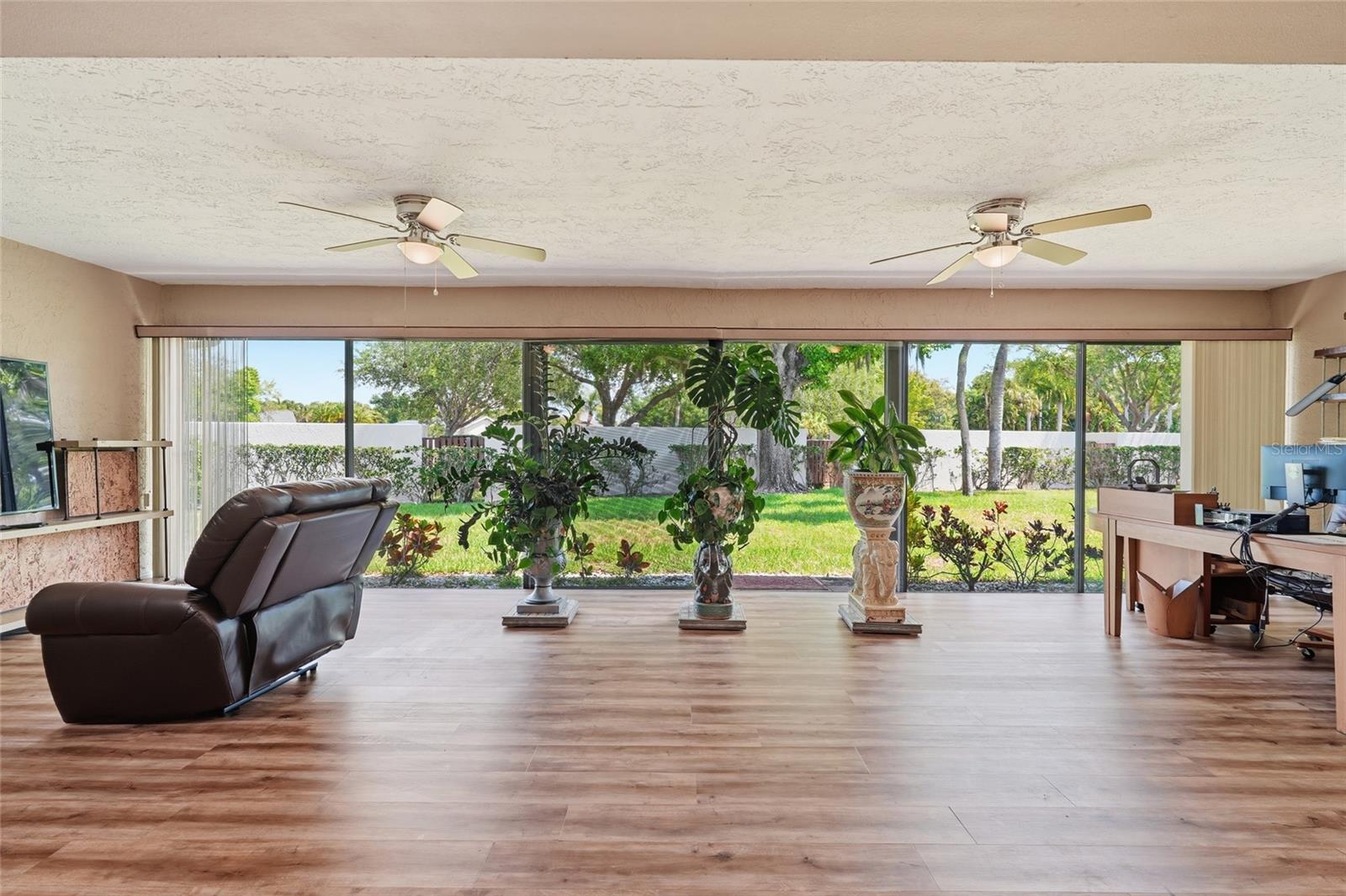 Image 24 of 35 For 7101 Fairway Bend Circle