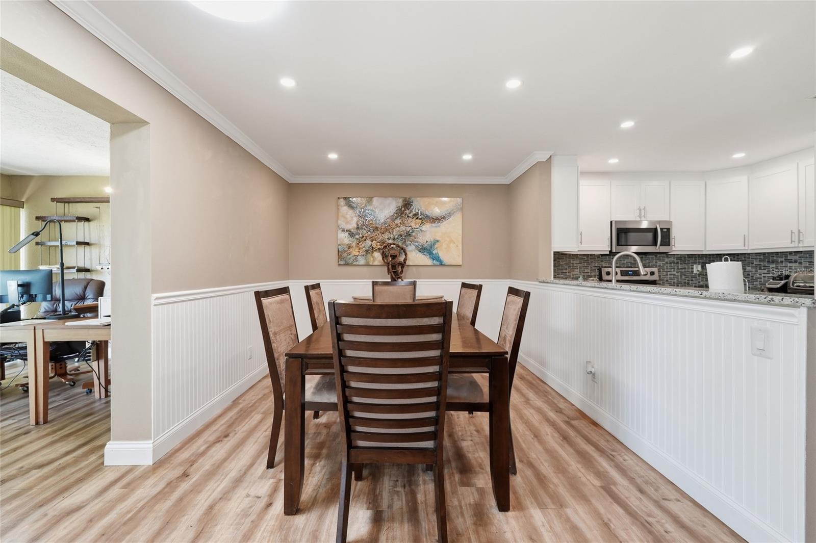 Image 26 of 35 For 7101 Fairway Bend Circle