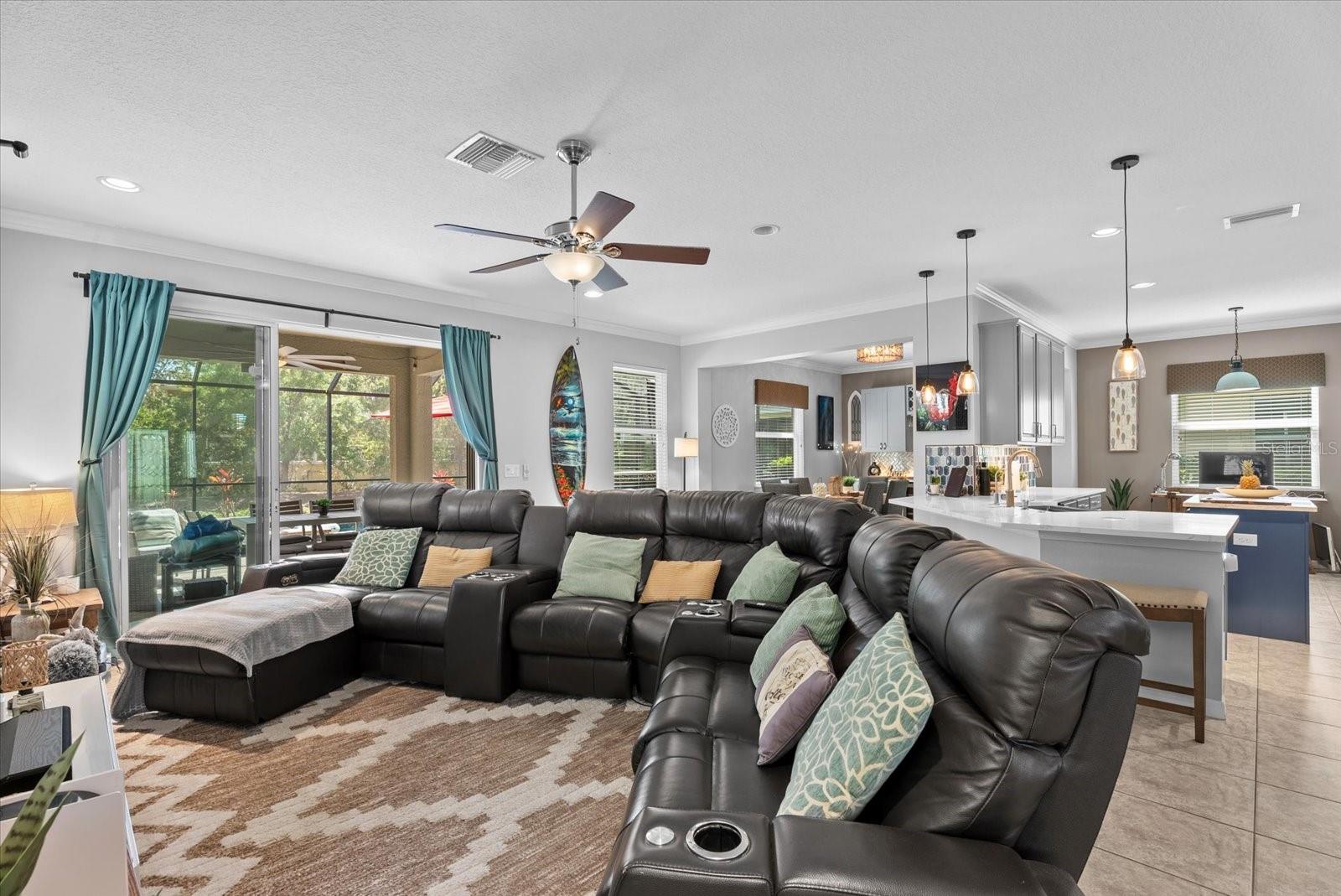 Image 4 of 40 For 5439 Cartagena Drive