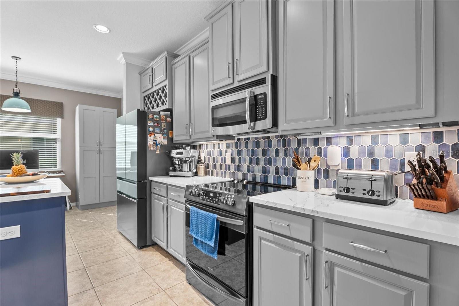 Image 8 of 40 For 5439 Cartagena Drive