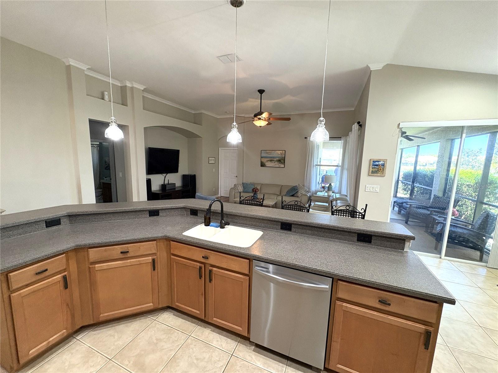 Image 12 of 34 For 12426 23rd Street E