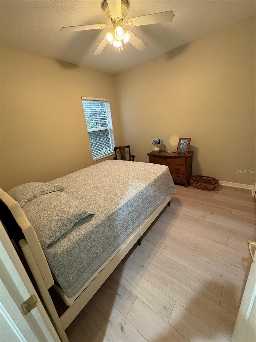 Image 20 of 34 For 12426 23rd Street E