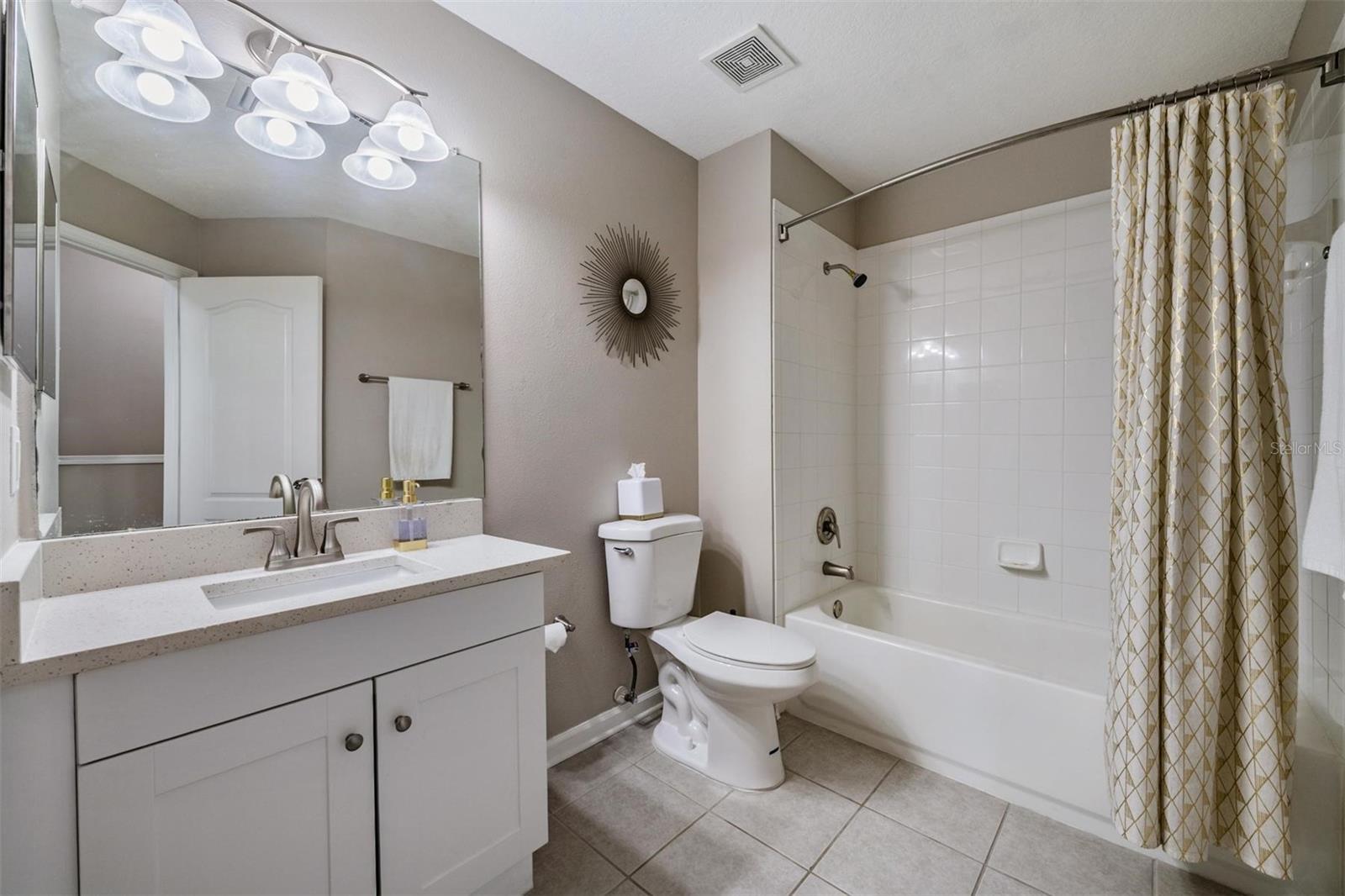 Image 22 of 33 For 2819 Conch Hollow Drive