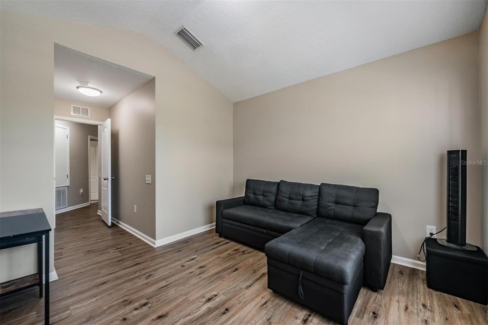 Image 24 of 33 For 2819 Conch Hollow Drive