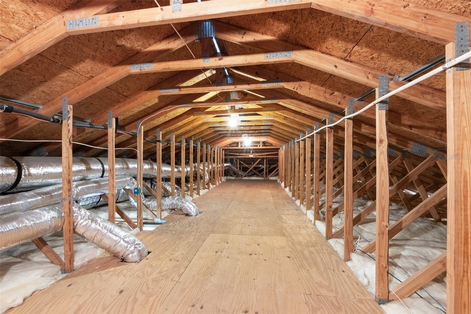 Image 18 of 55 For 310 13th Avenue W