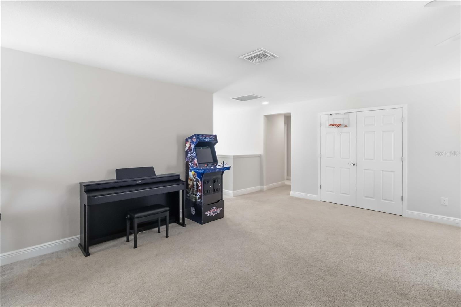 Image 21 of 44 For 14806 Summer Branch Drive