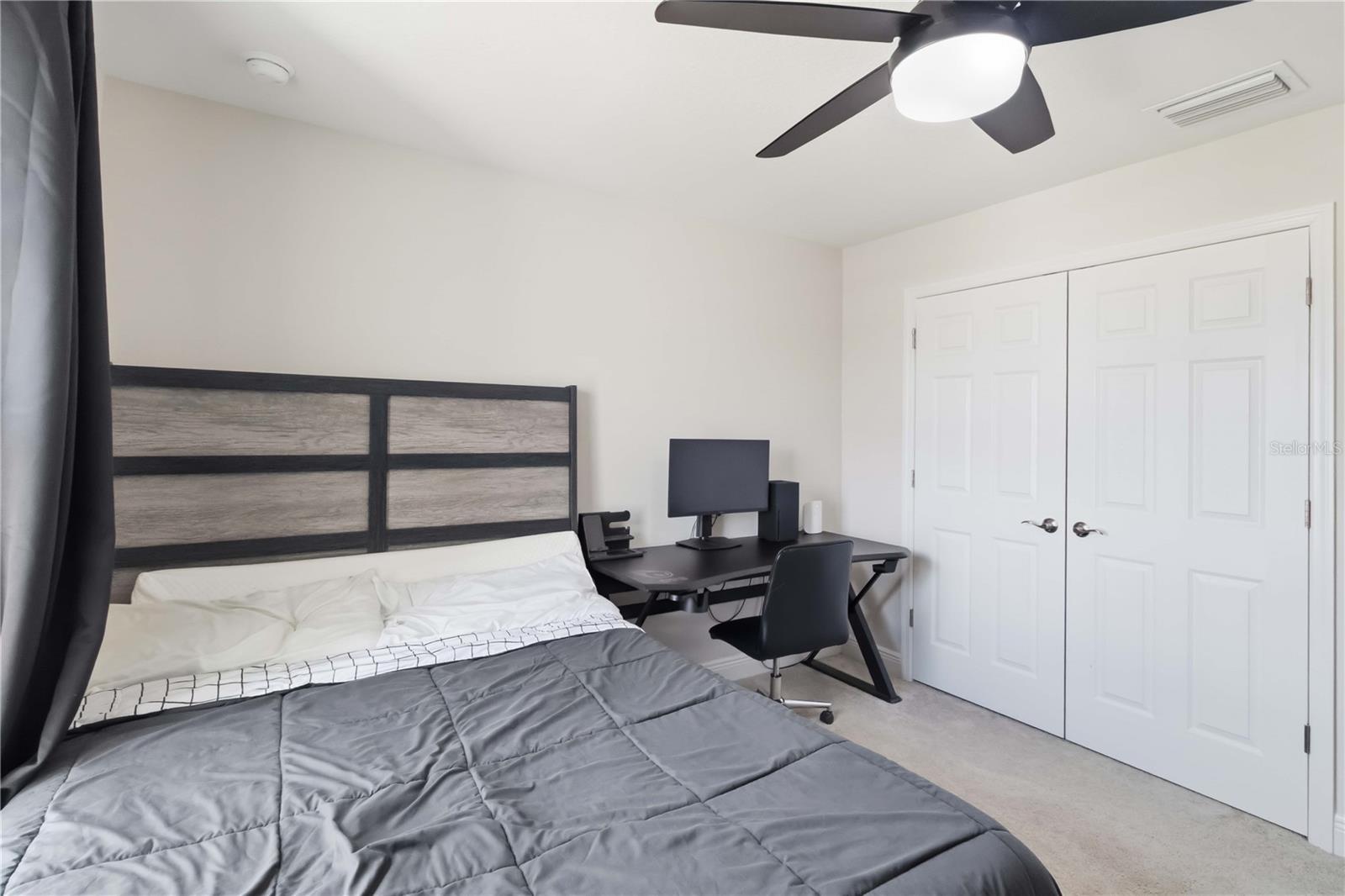 Image 26 of 44 For 14806 Summer Branch Drive