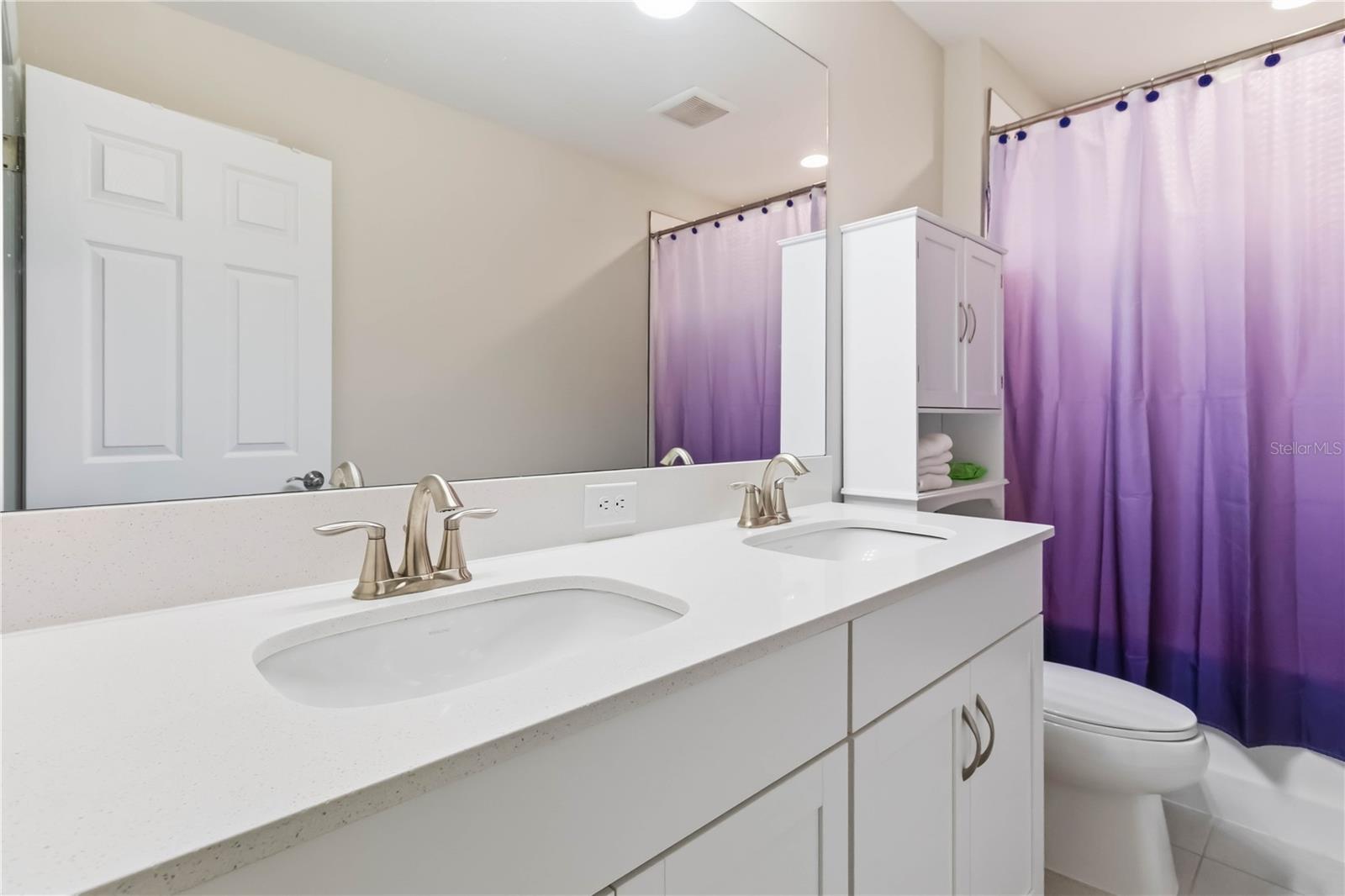 Image 29 of 44 For 14806 Summer Branch Drive