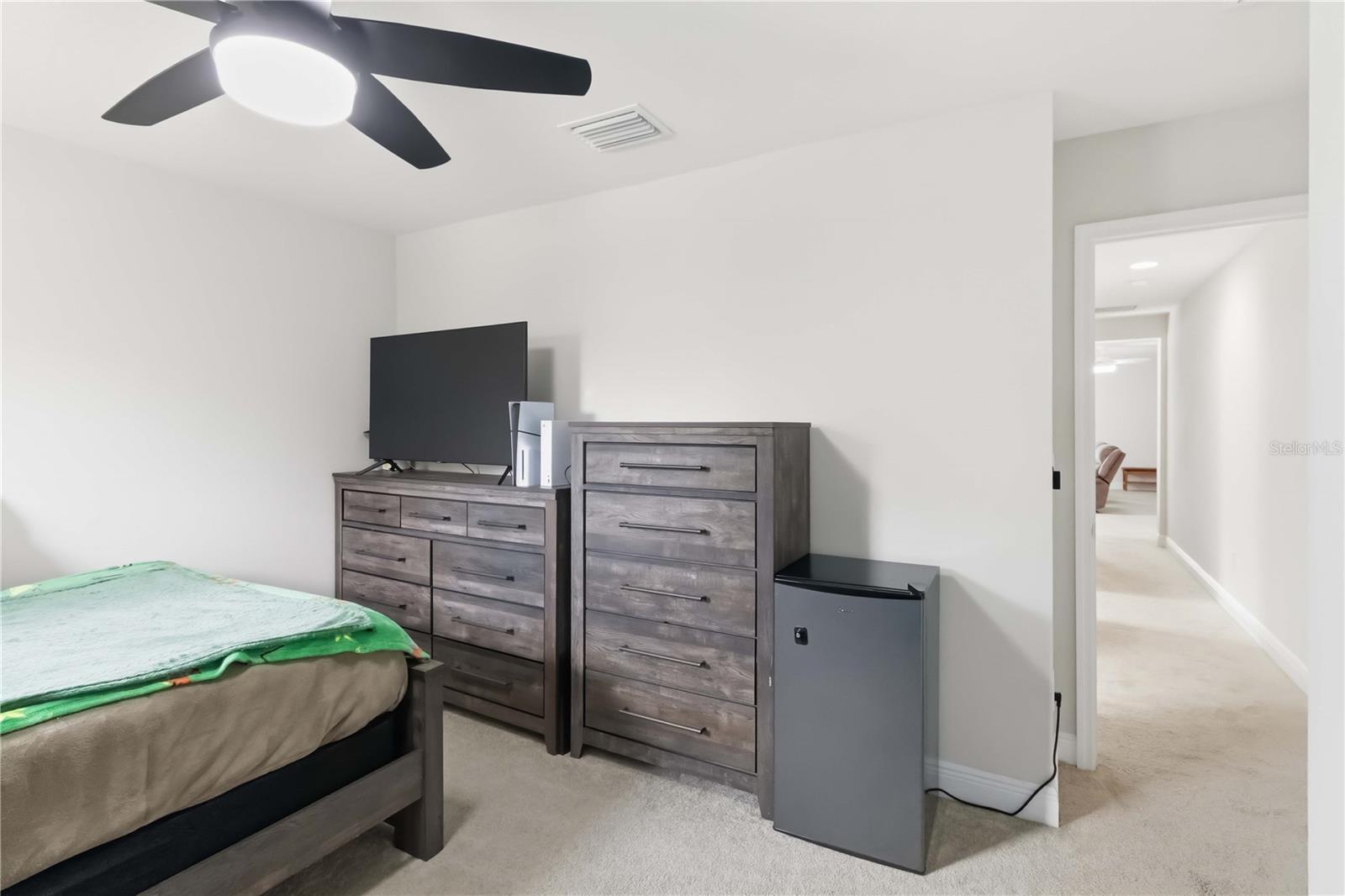 Image 31 of 44 For 14806 Summer Branch Drive