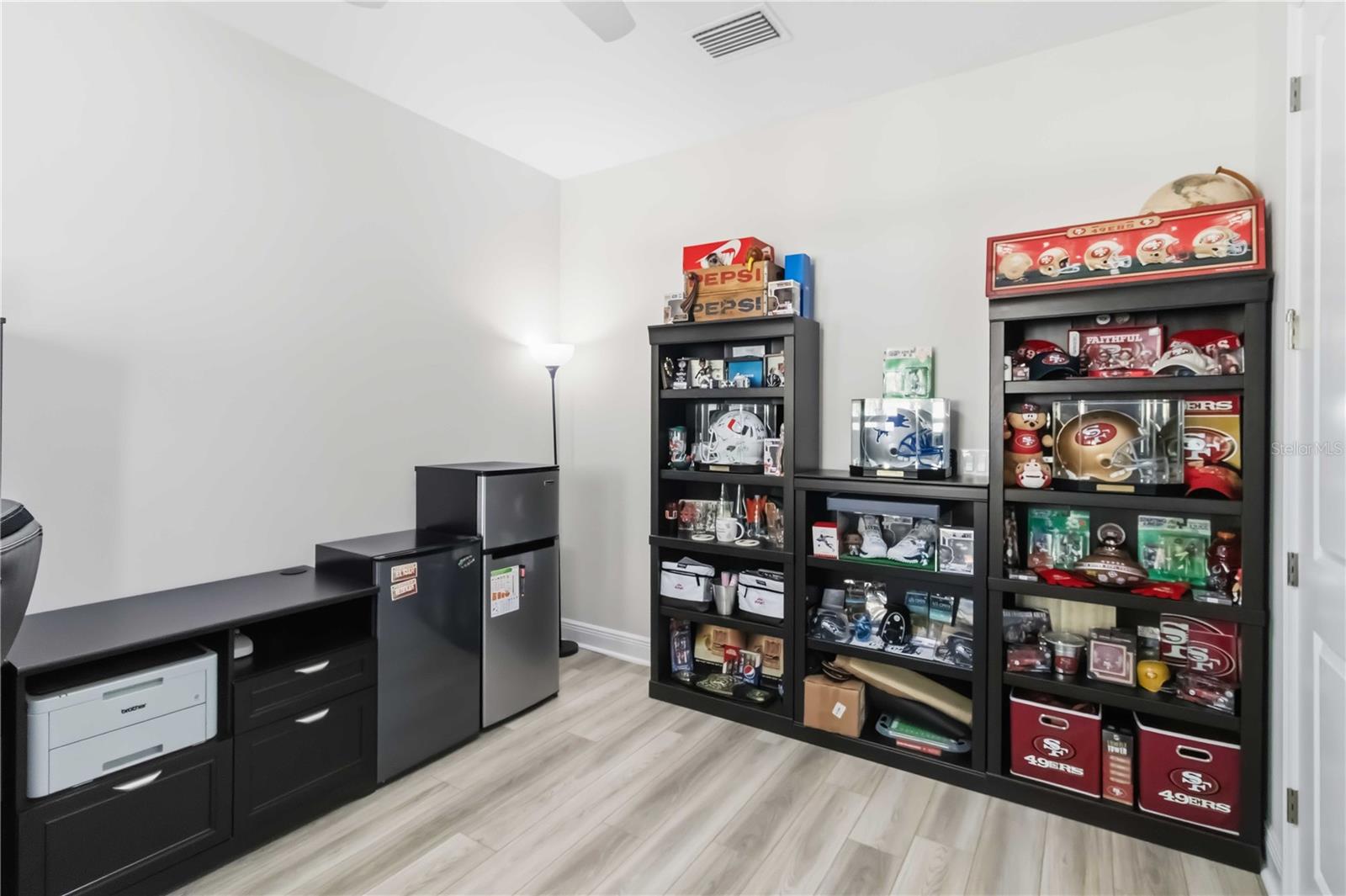 Image 6 of 44 For 14806 Summer Branch Drive