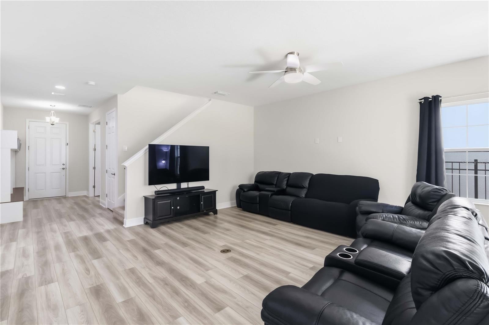 Image 7 of 44 For 14806 Summer Branch Drive