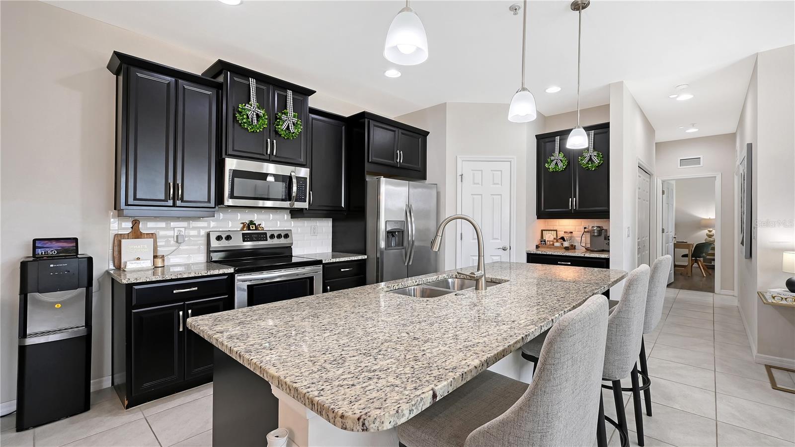 Image 13 of 36 For 4226 Frontier Lane 103