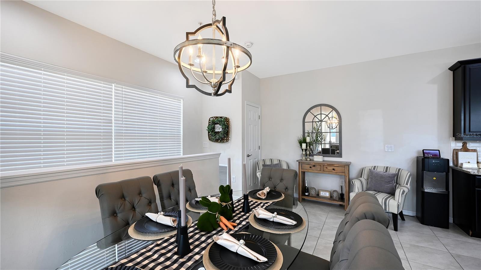 Image 17 of 36 For 4226 Frontier Lane 103