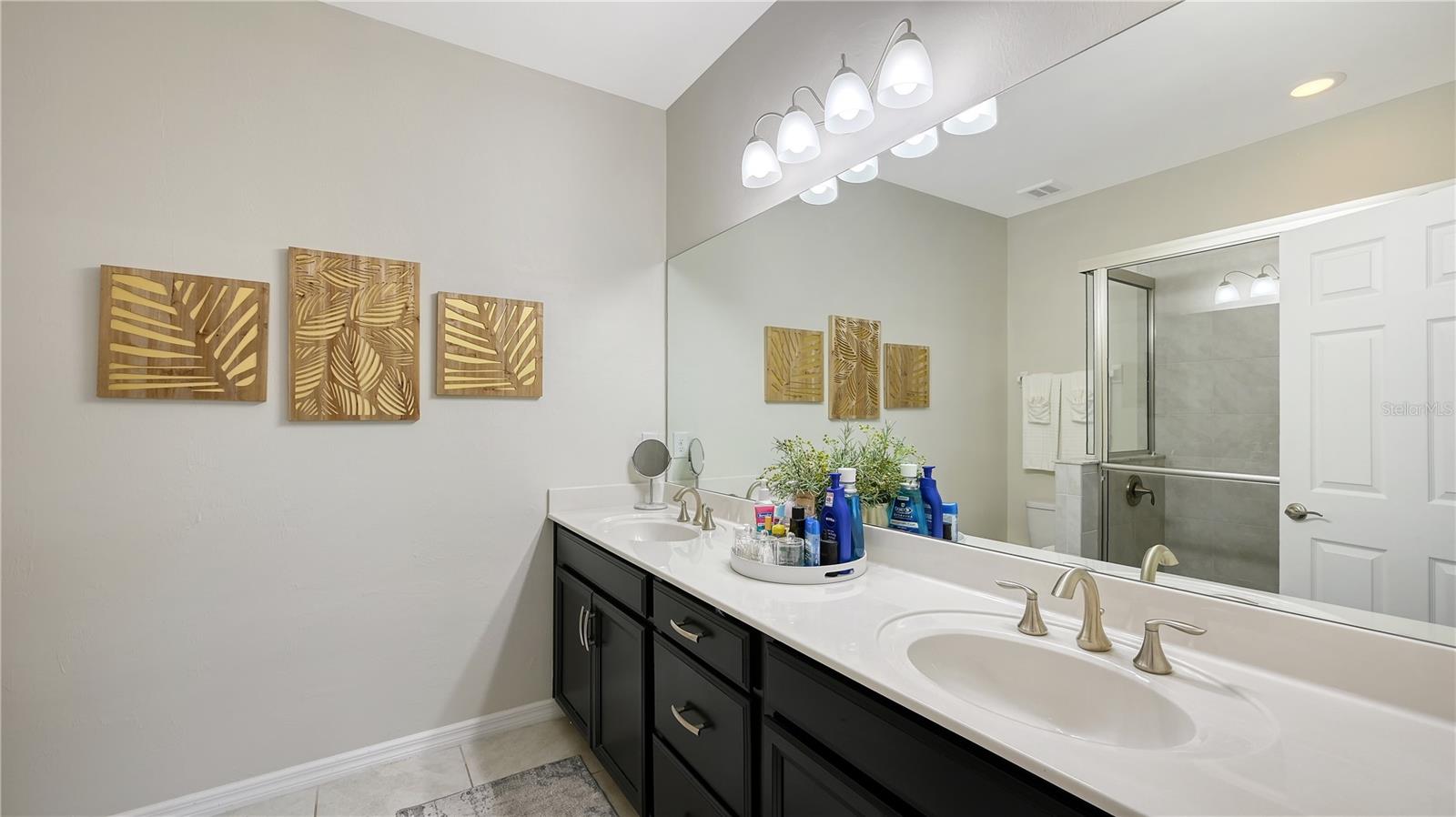 Image 19 of 36 For 4226 Frontier Lane 103