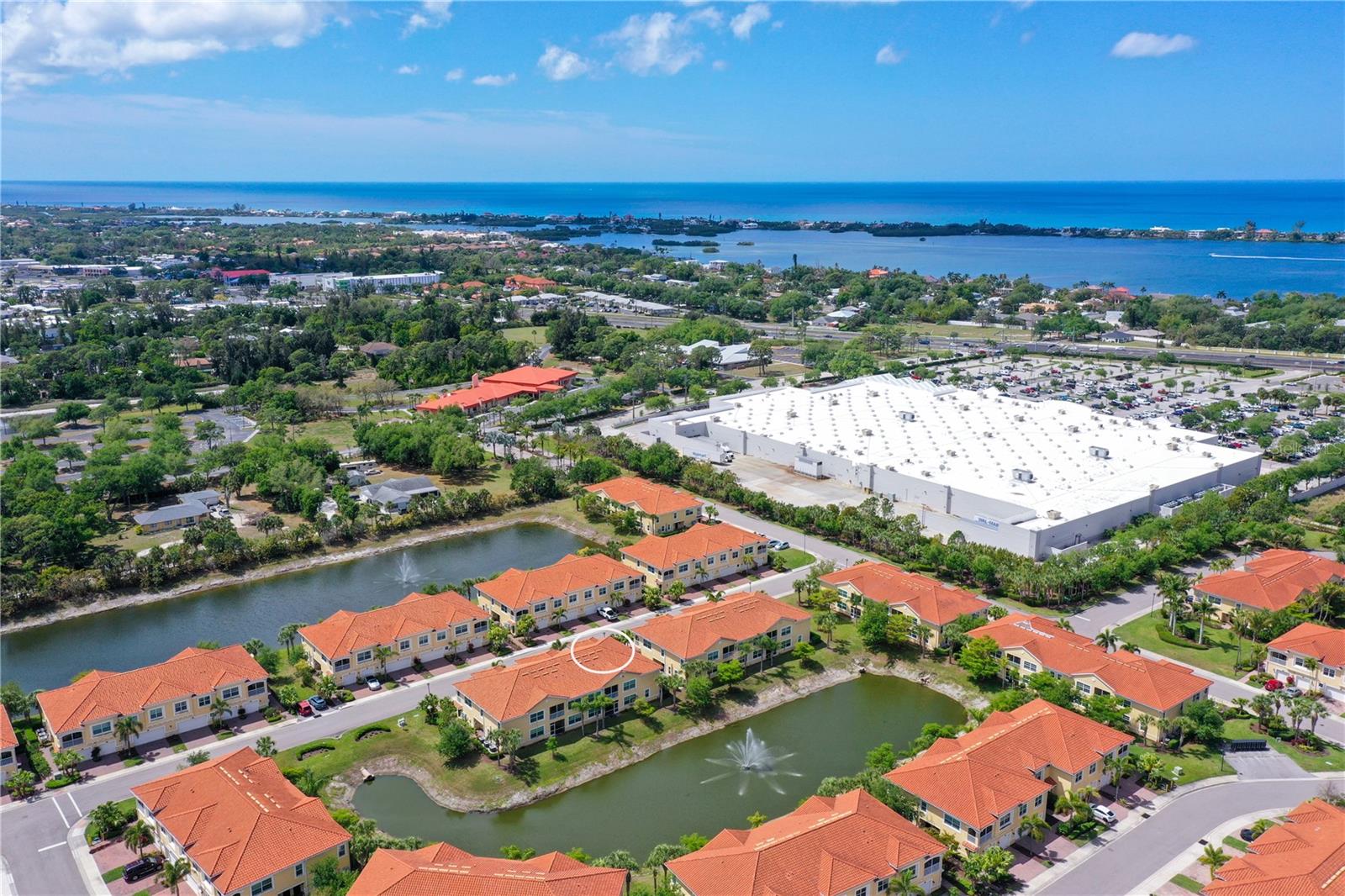 Image 26 of 36 For 4226 Frontier Lane 103