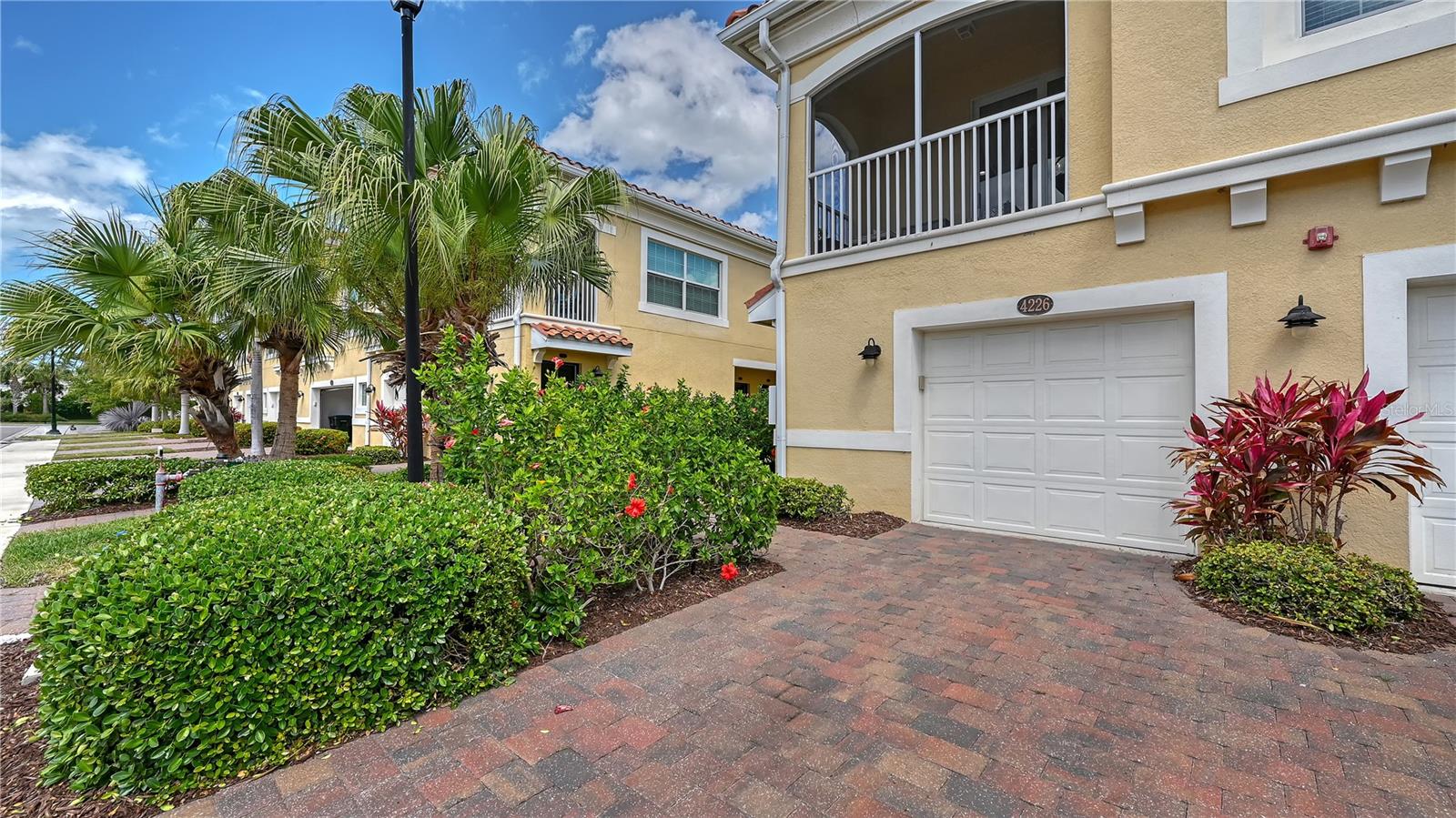 Image 4 of 36 For 4226 Frontier Lane 103