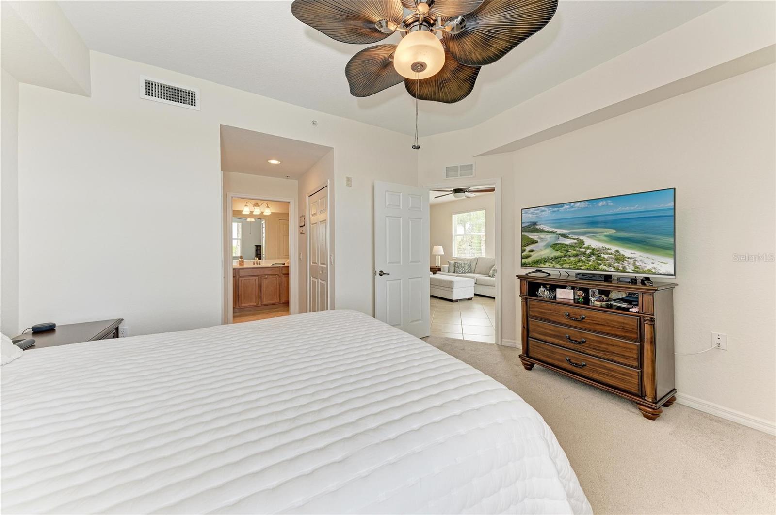 Image 20 of 66 For 7911 Grand Estuary Trail 201