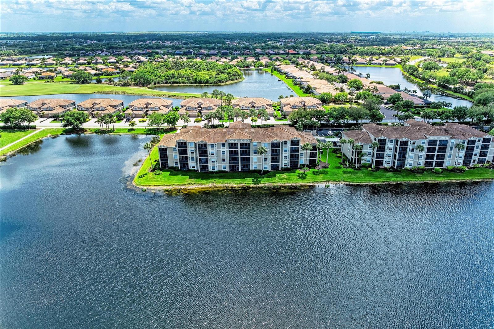 Image 36 of 66 For 7911 Grand Estuary Trail 201