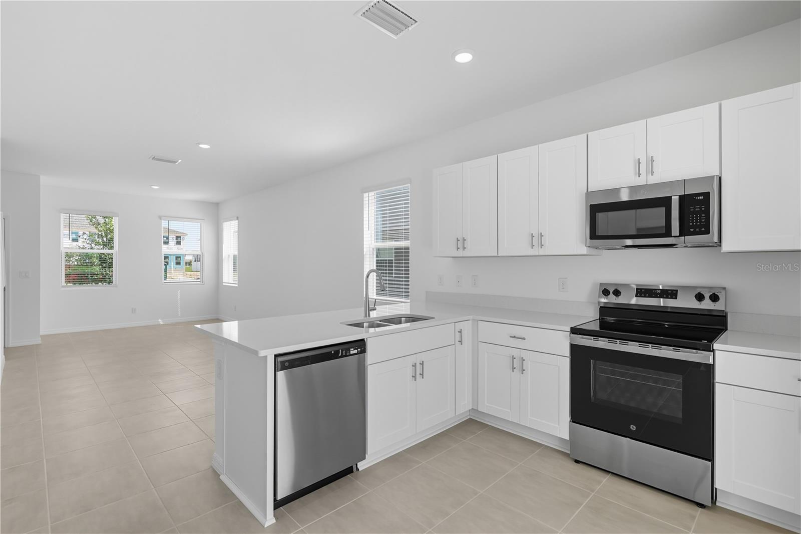 Image 3 of 26 For 16530 San Nicola Place