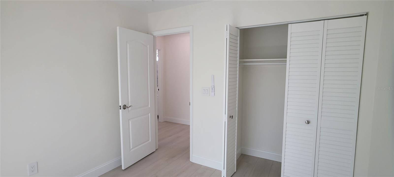 Image 23 of 36 For 4018 29th Avenue W