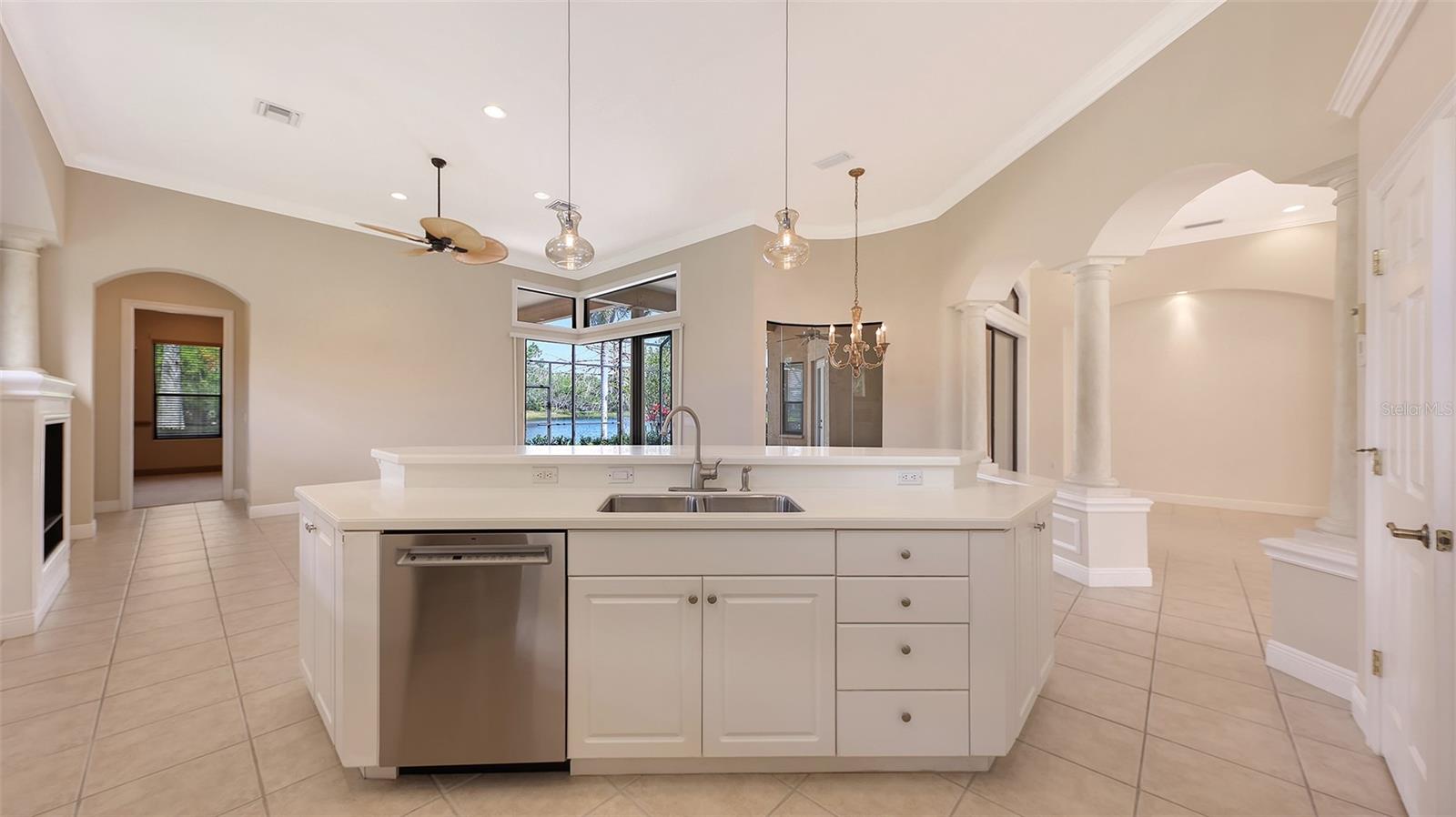 Image 20 of 77 For 7134 Whitemarsh Circle