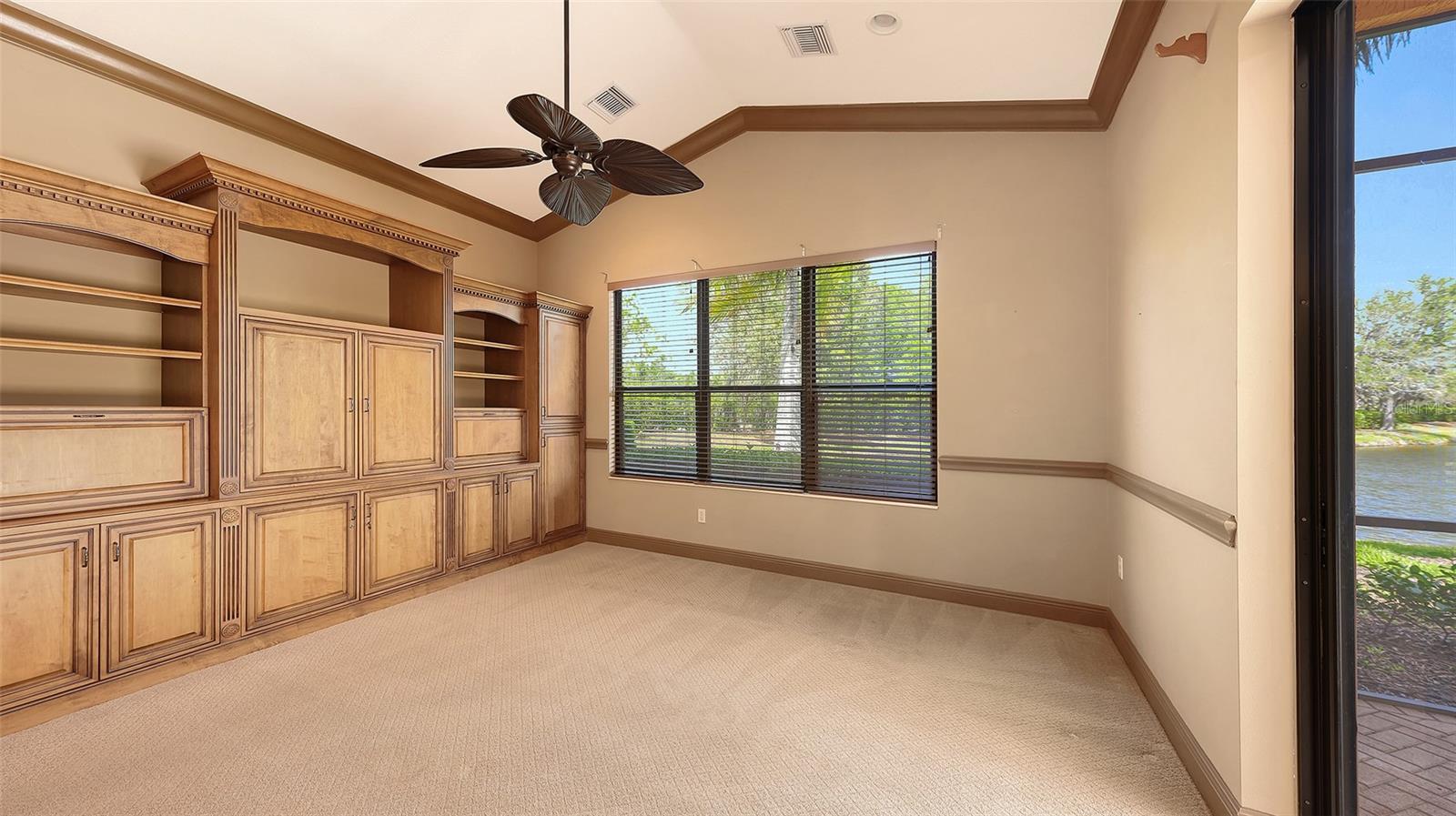 Image 26 of 77 For 7134 Whitemarsh Circle