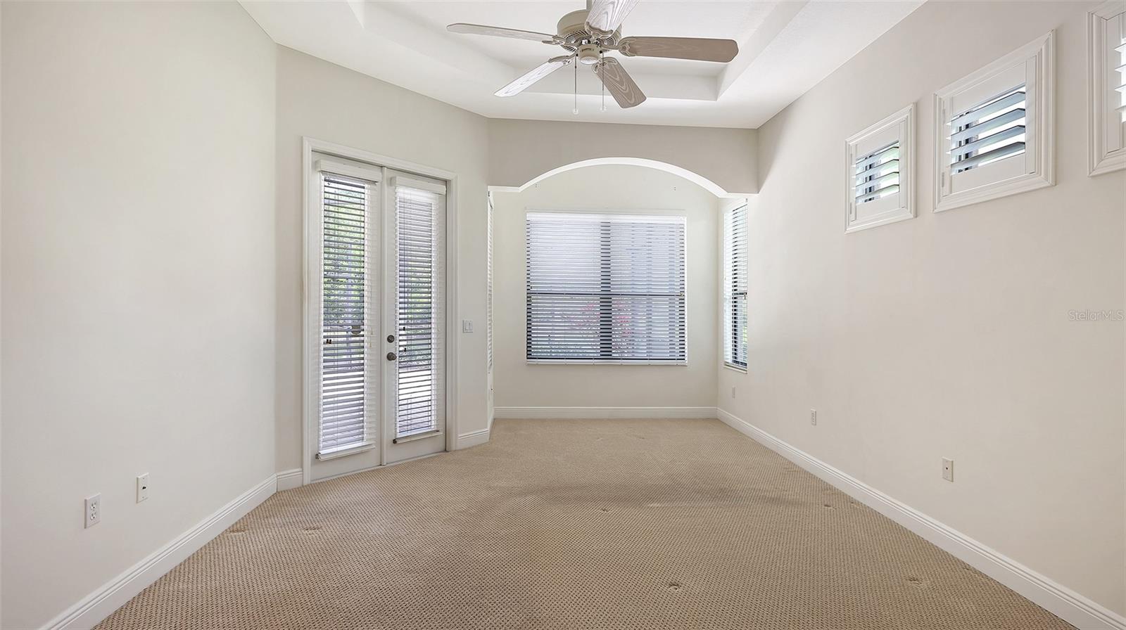 Image 30 of 77 For 7134 Whitemarsh Circle