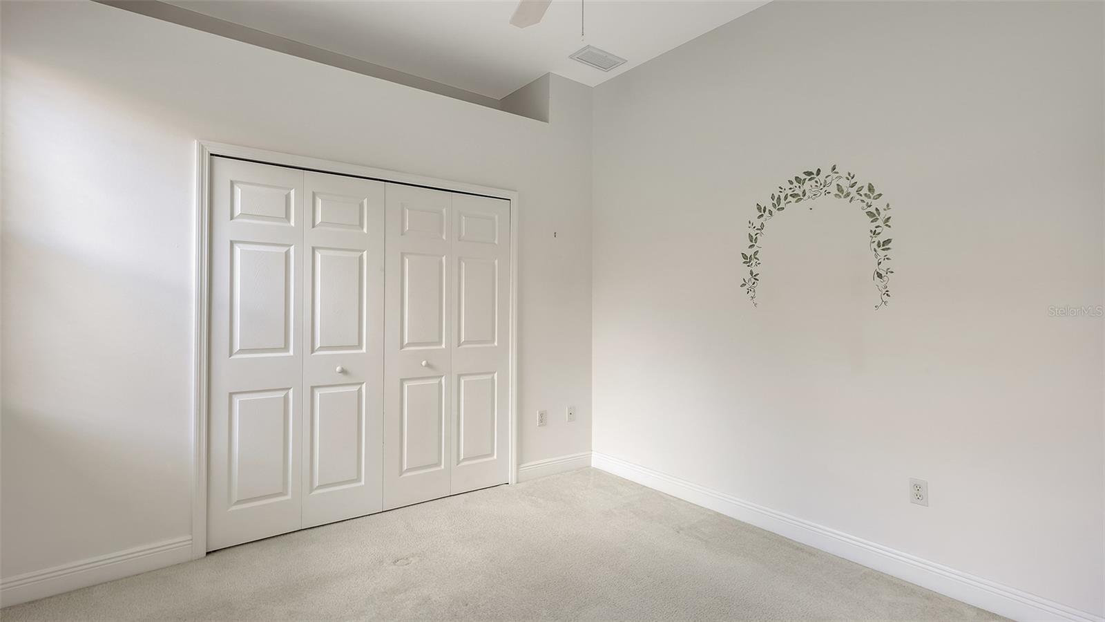 Image 40 of 77 For 7134 Whitemarsh Circle