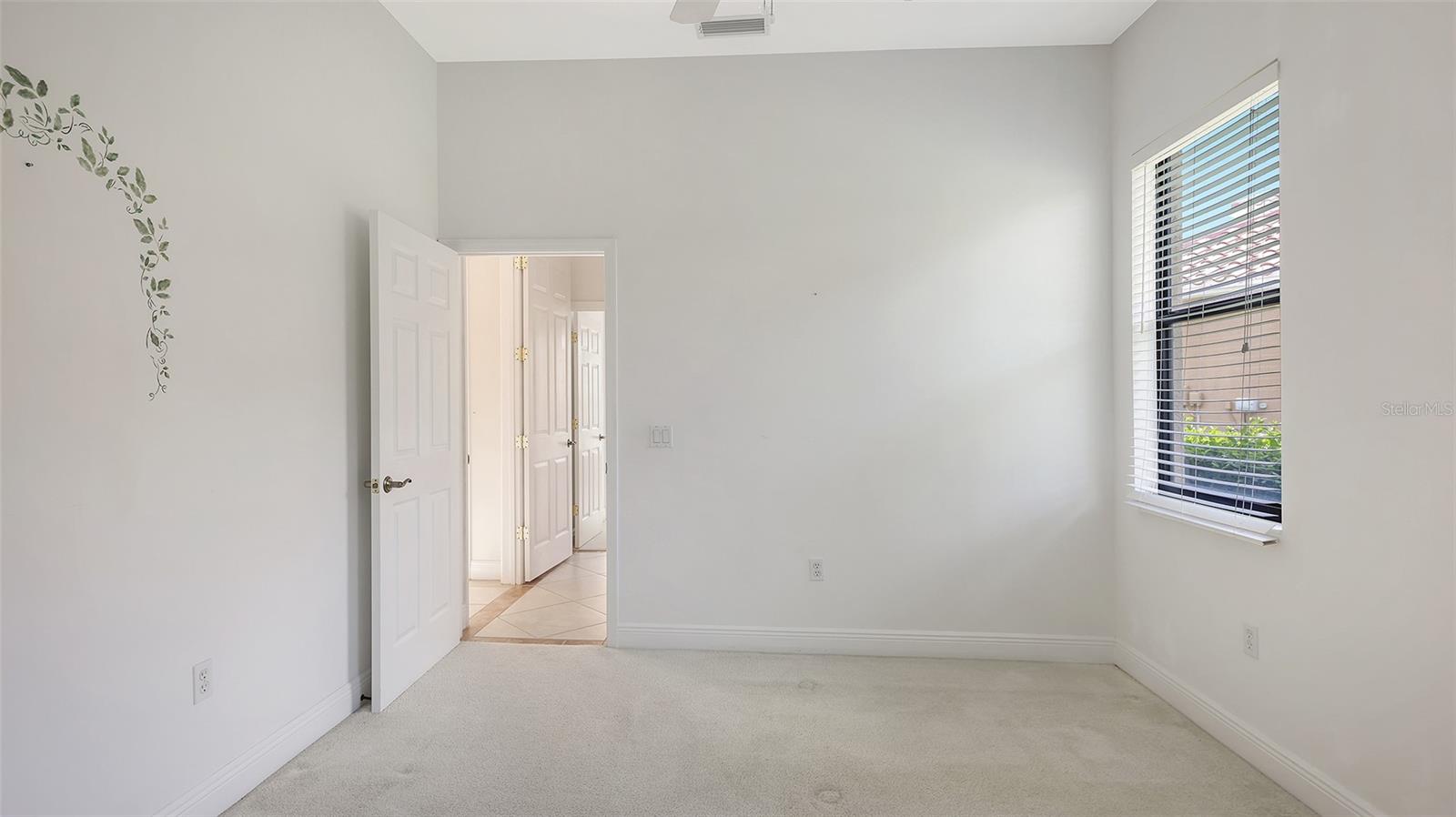 Image 41 of 77 For 7134 Whitemarsh Circle