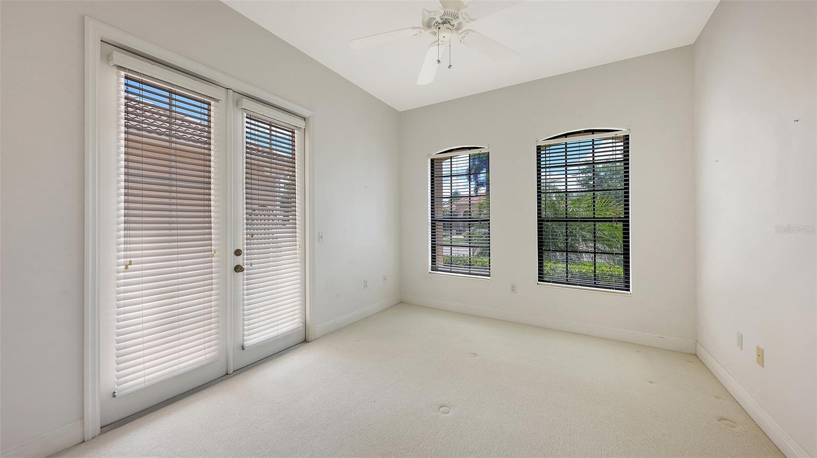 Image 44 of 77 For 7134 Whitemarsh Circle