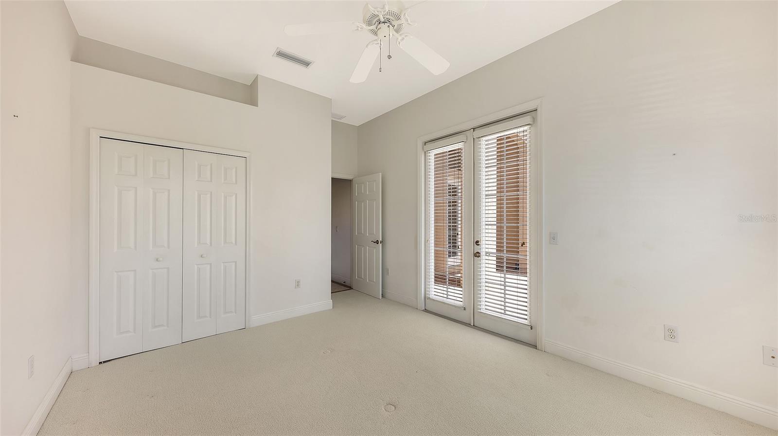 Image 47 of 77 For 7134 Whitemarsh Circle