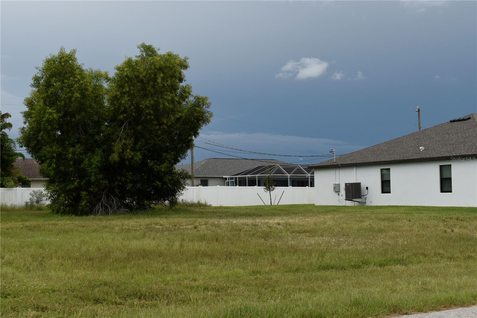 Image 3 of 5 For 706 21 Street