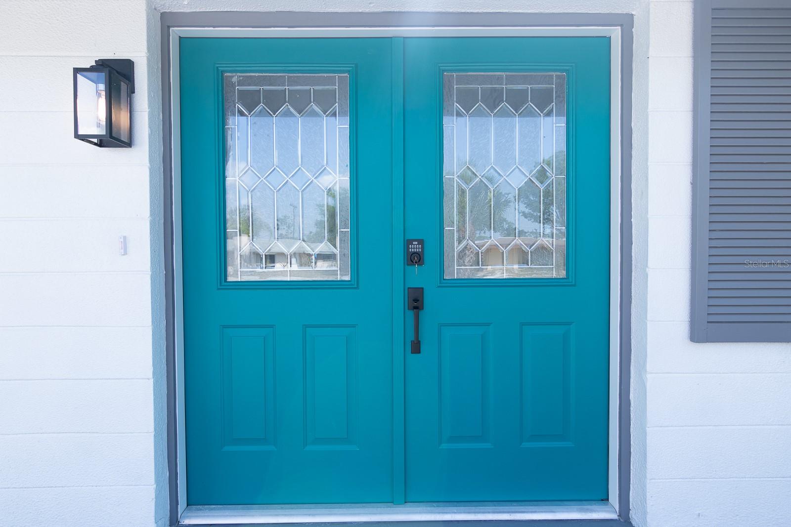 Image 4 of 34 For 420 Archibald Avenue