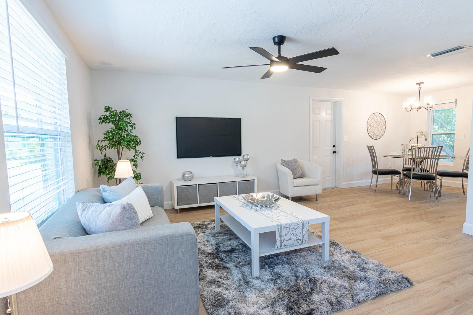 Image 6 of 34 For 420 Archibald Avenue