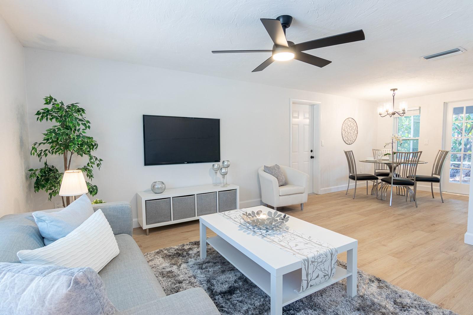 Image 7 of 34 For 420 Archibald Avenue