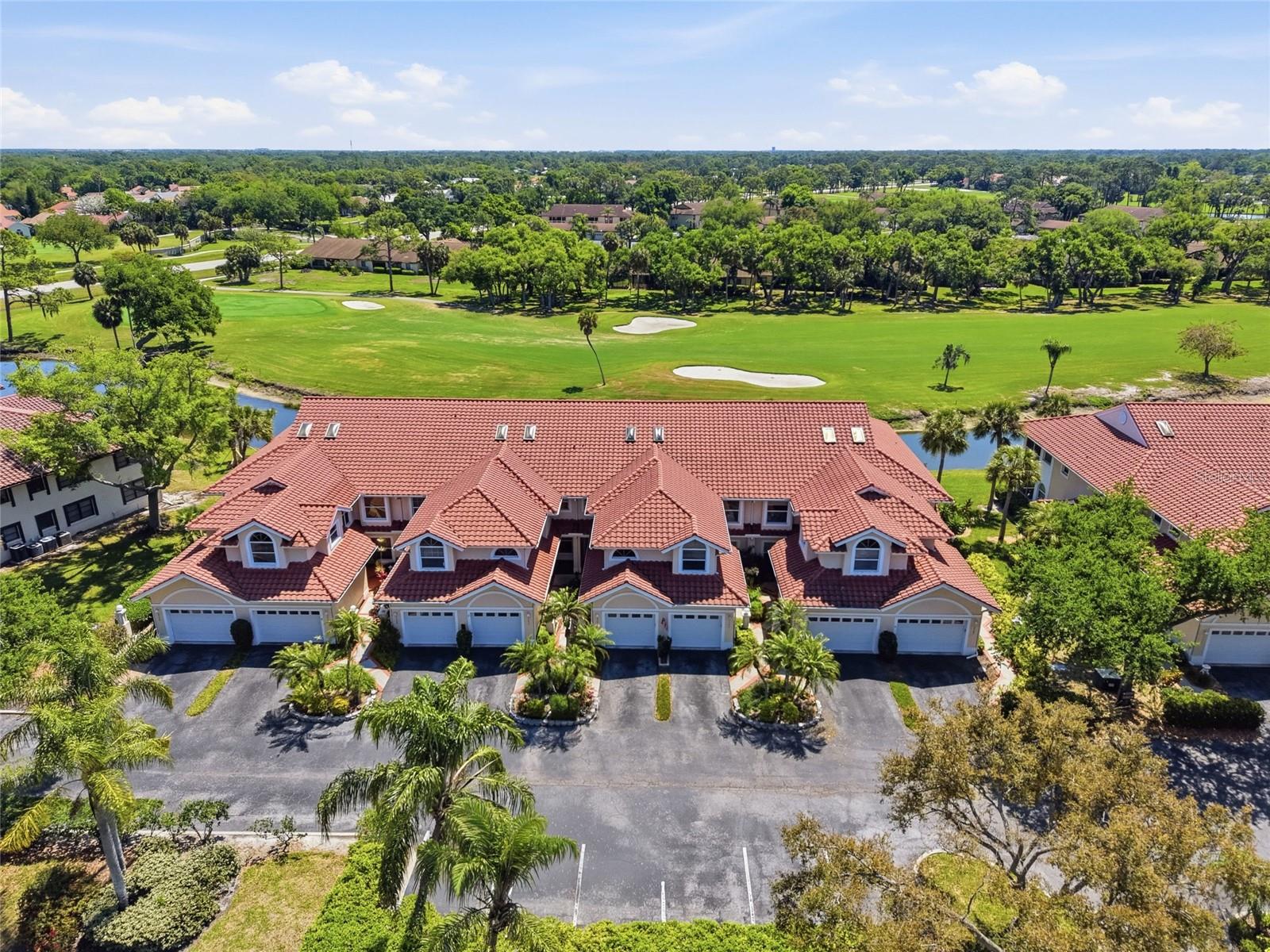 Image 43 of 51 For 5588 Golf Pointe Drive 1