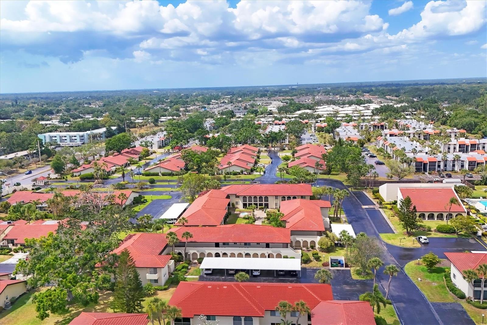 Image 29 of 48 For 3690 Pinecrest St  114