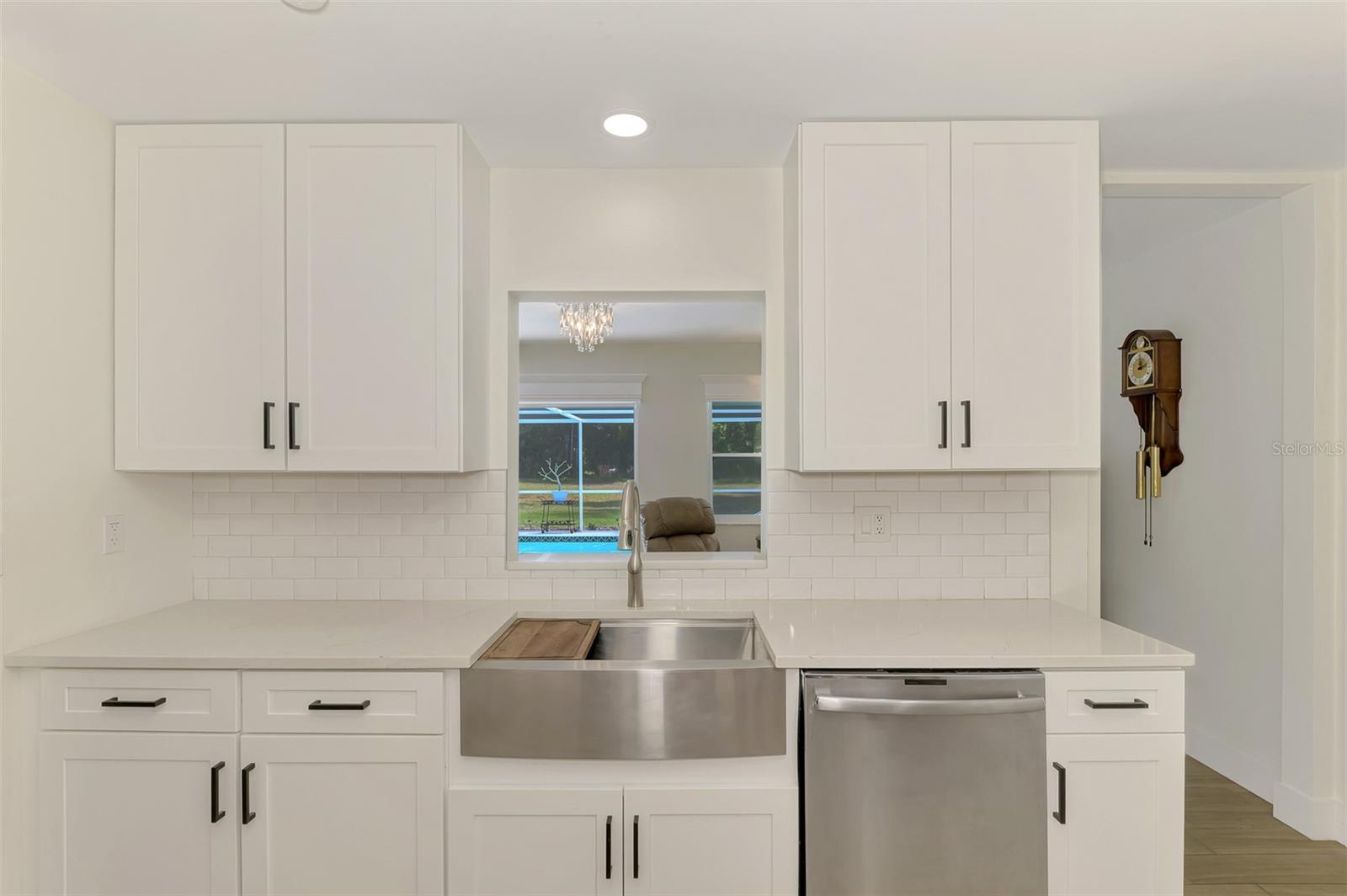 Image 19 of 47 For 1620 Mission Valley Boulevard