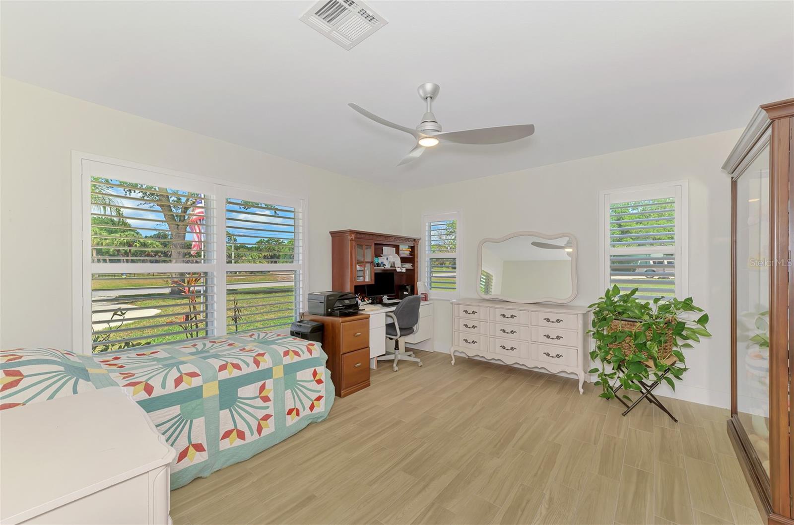 Image 30 of 47 For 1620 Mission Valley Boulevard
