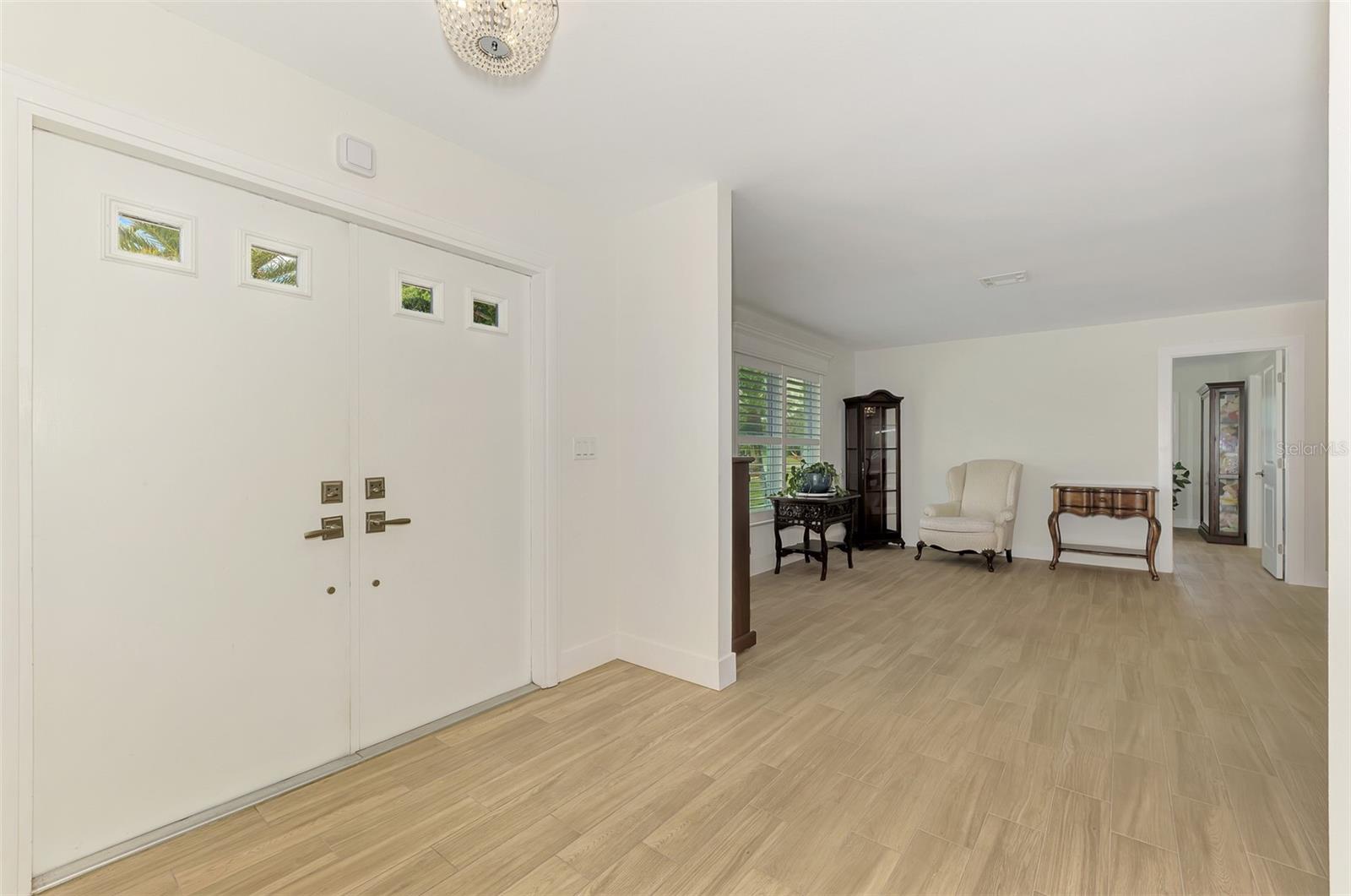 Image 6 of 47 For 1620 Mission Valley Boulevard