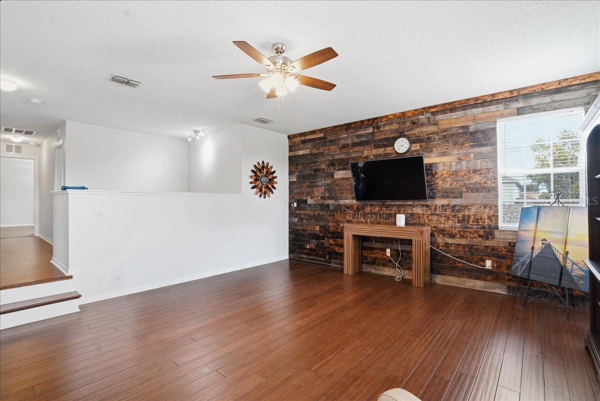 Image 20 of 47 For 7860 Atwood Drive